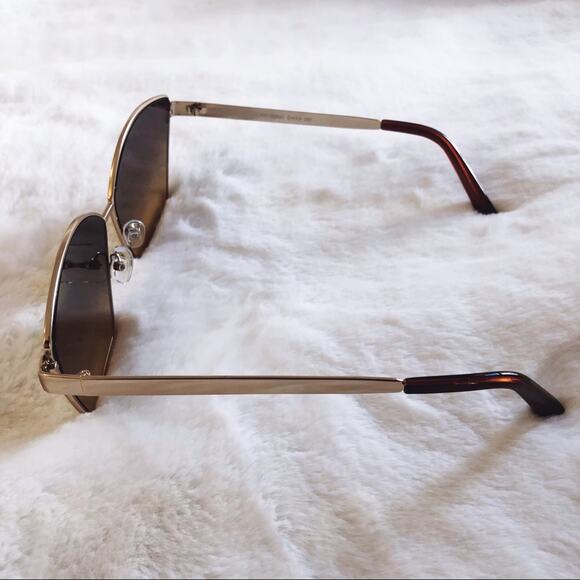 Aubrey Brown Gradient Vintage Oversized Sunglasses - Picture 5 of 6